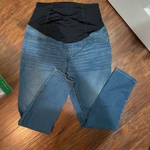 Maternity jeans